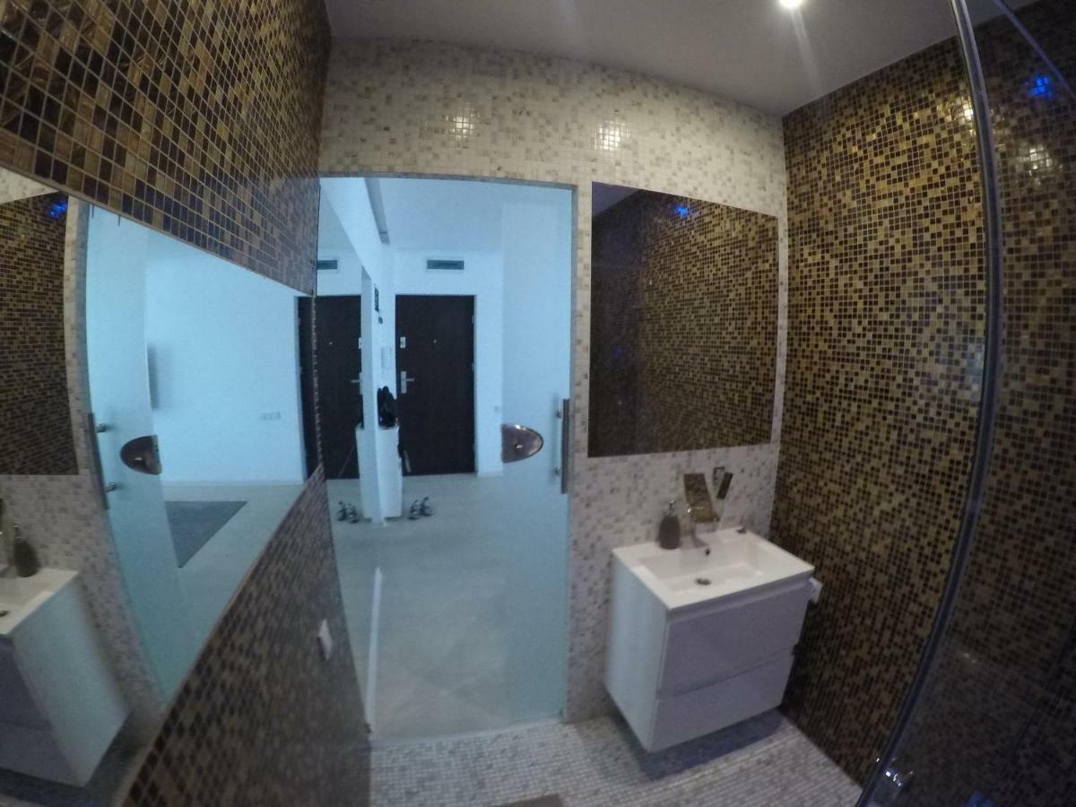 Nowoczesny Apartament III Al. Nmp Çestohova Dış mekan fotoğraf
