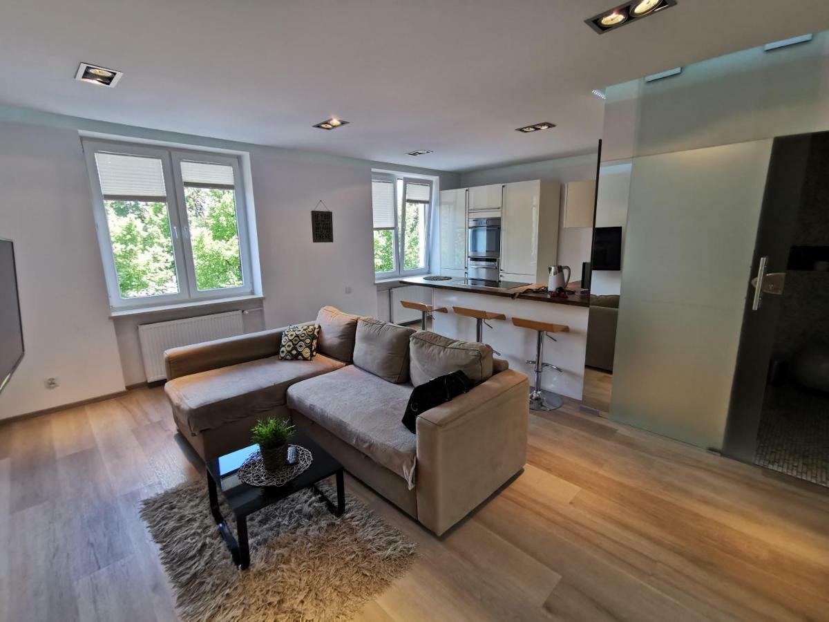 Nowoczesny Apartament III Al. Nmp Çestohova Dış mekan fotoğraf