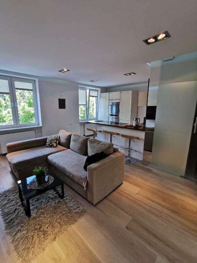 Nowoczesny Apartament III Al. Nmp Çestohova Dış mekan fotoğraf